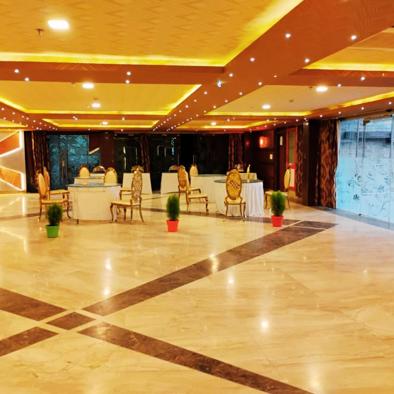לקנאו Hotel Lake View Grand מראה חיצוני תמונה